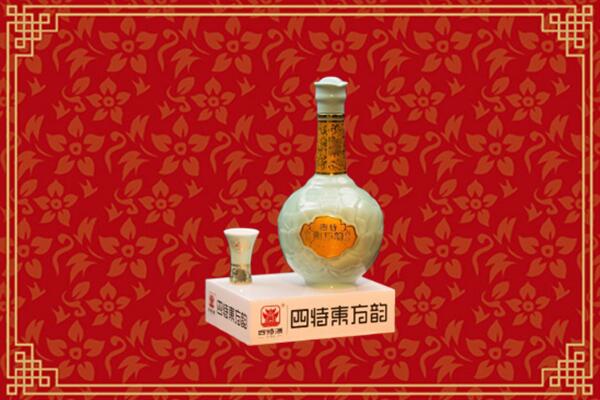 温州鹿城区烟酒回收四特酒